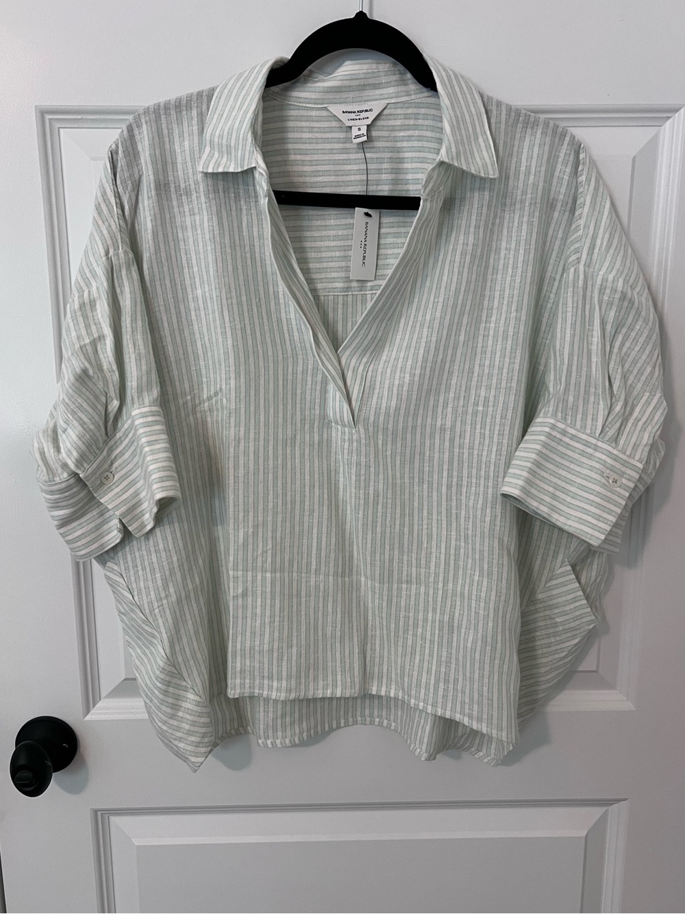 Banana Republic Beige Light Blue Striped Linen Shirt NWT